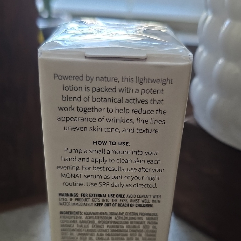 NEW Monat Botanic Bakuchiol Lotion - Picture 2 of 4